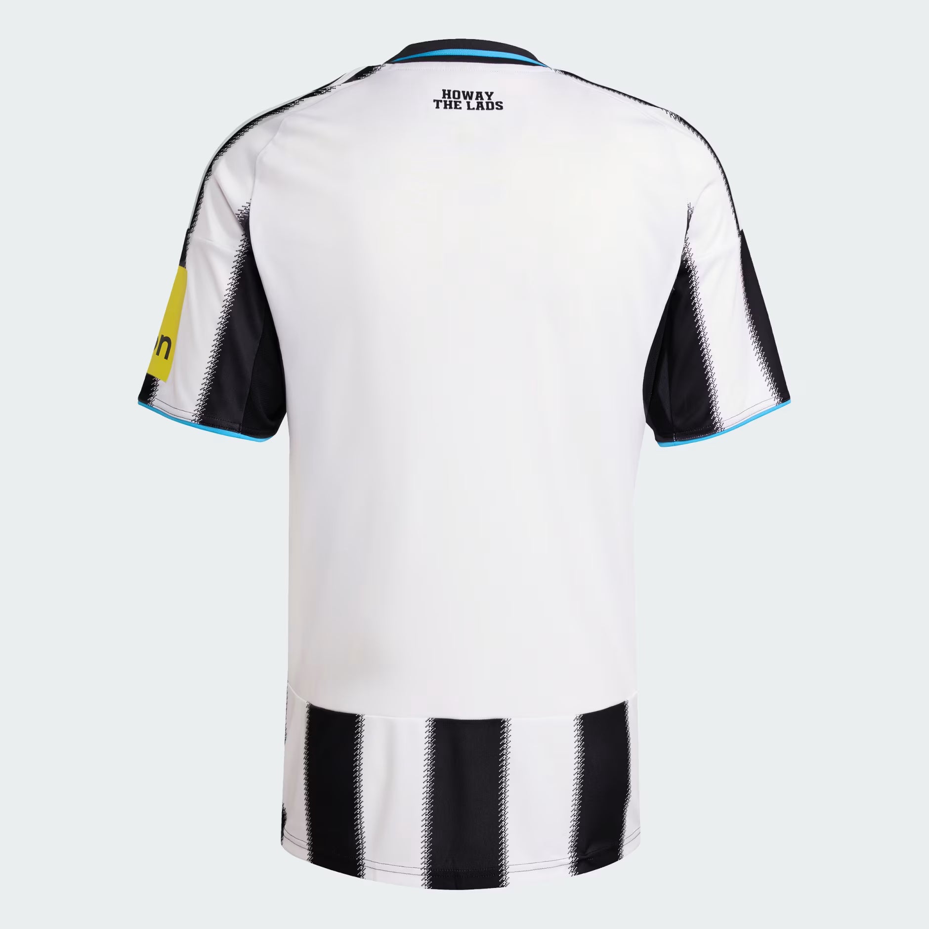 NEWCASTLE UNITED 25/26 HOME KIT