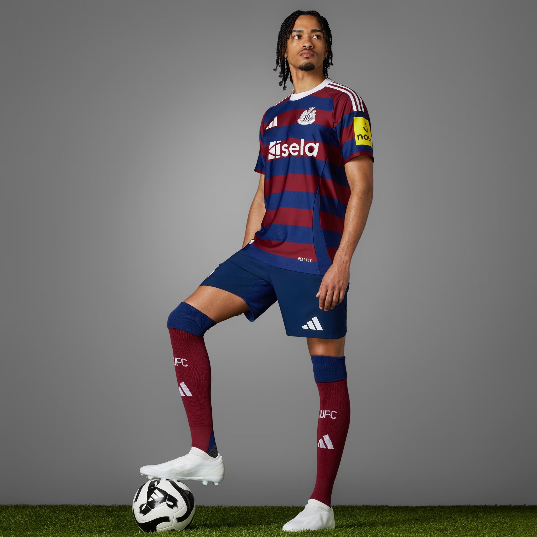 NEWCASTLE UNITED 25/26 AWAY KIT