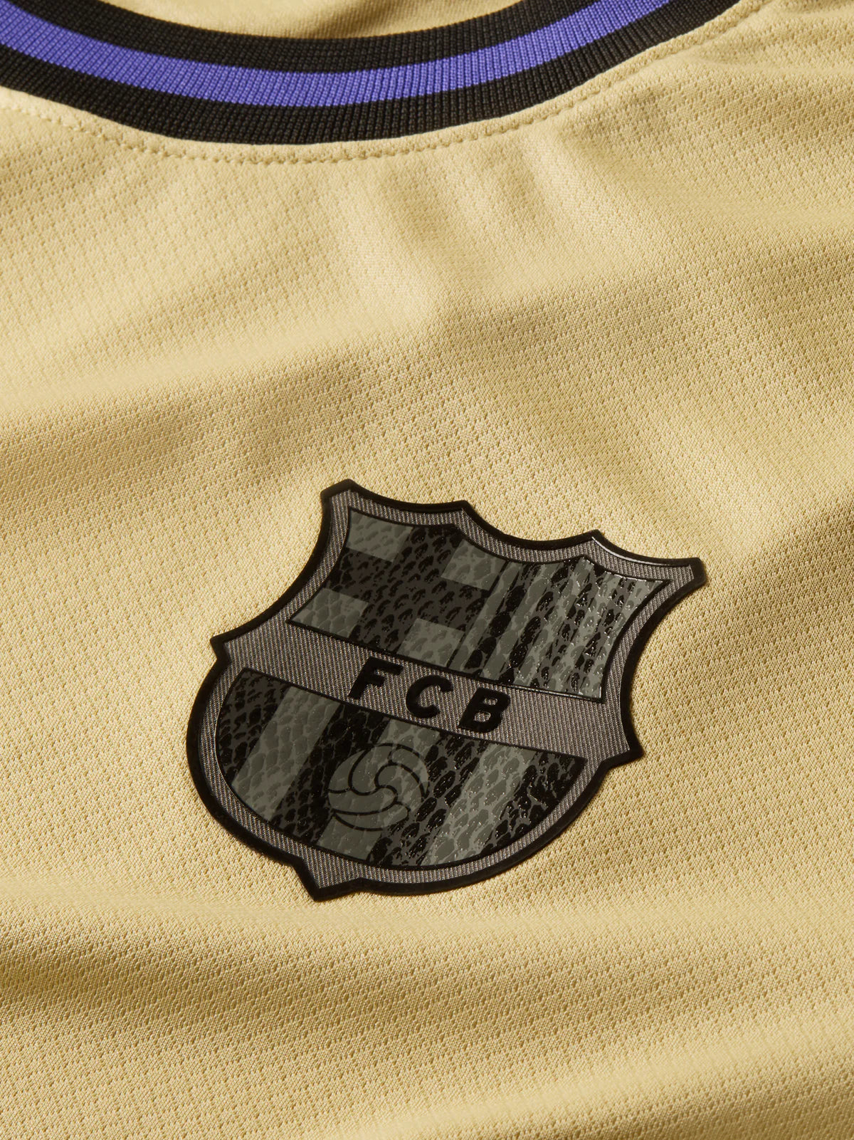 BARCELONA 25/26 AWAY KIT