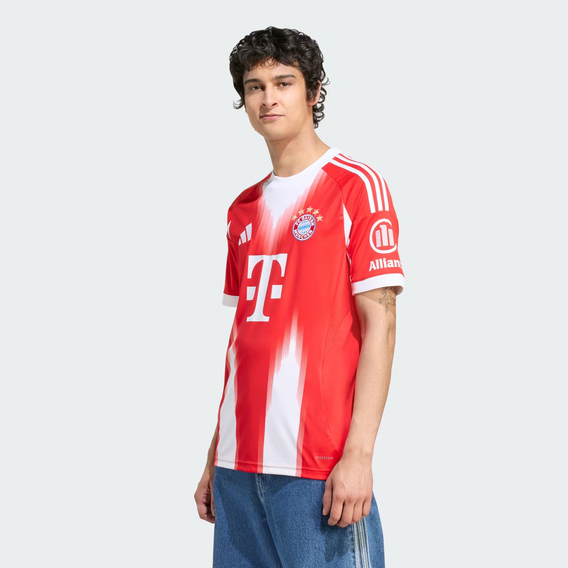 FC BAYERN MUNICH 25/26 HOME KIT