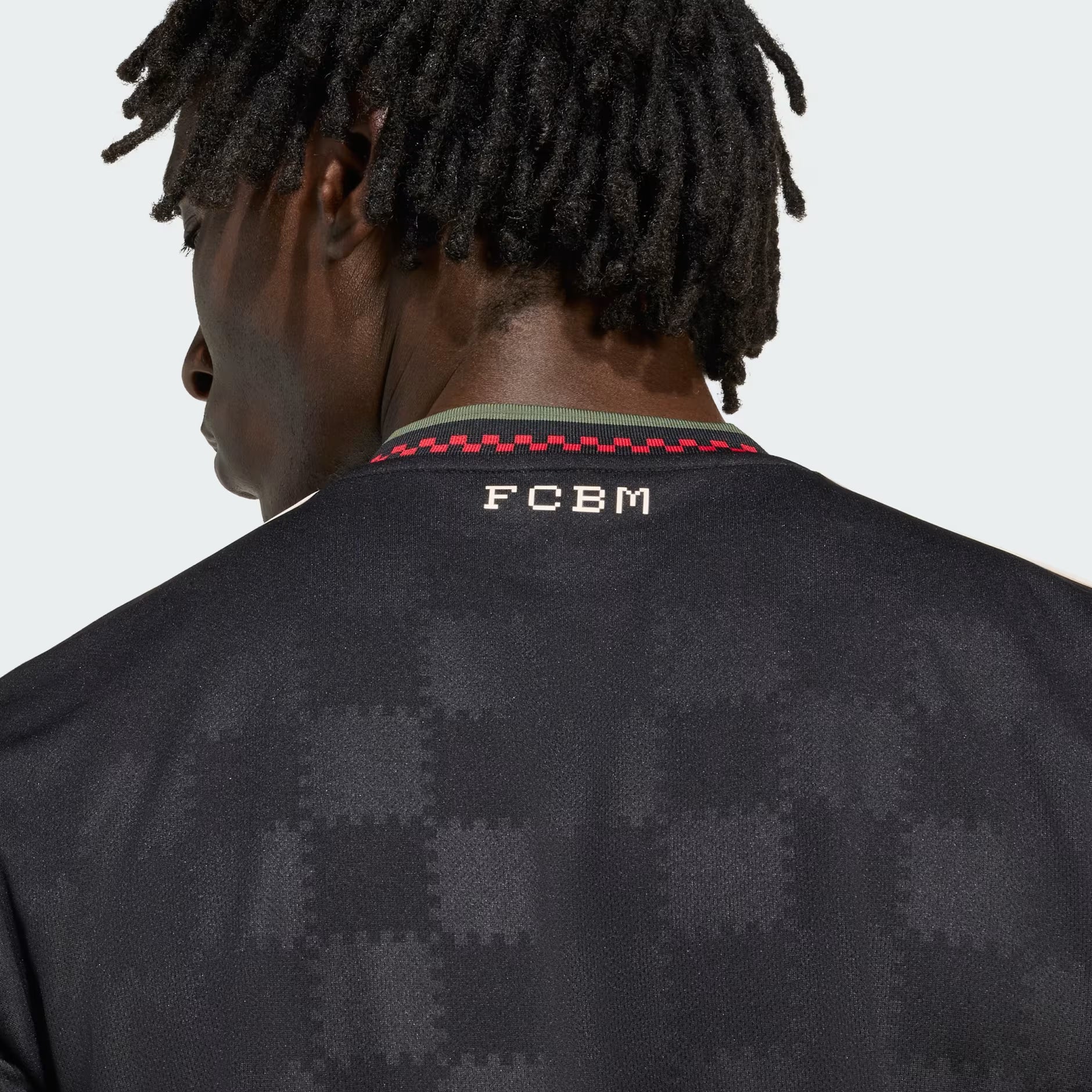 FC BAYERN MUNICH 25/26 THIRD KIT