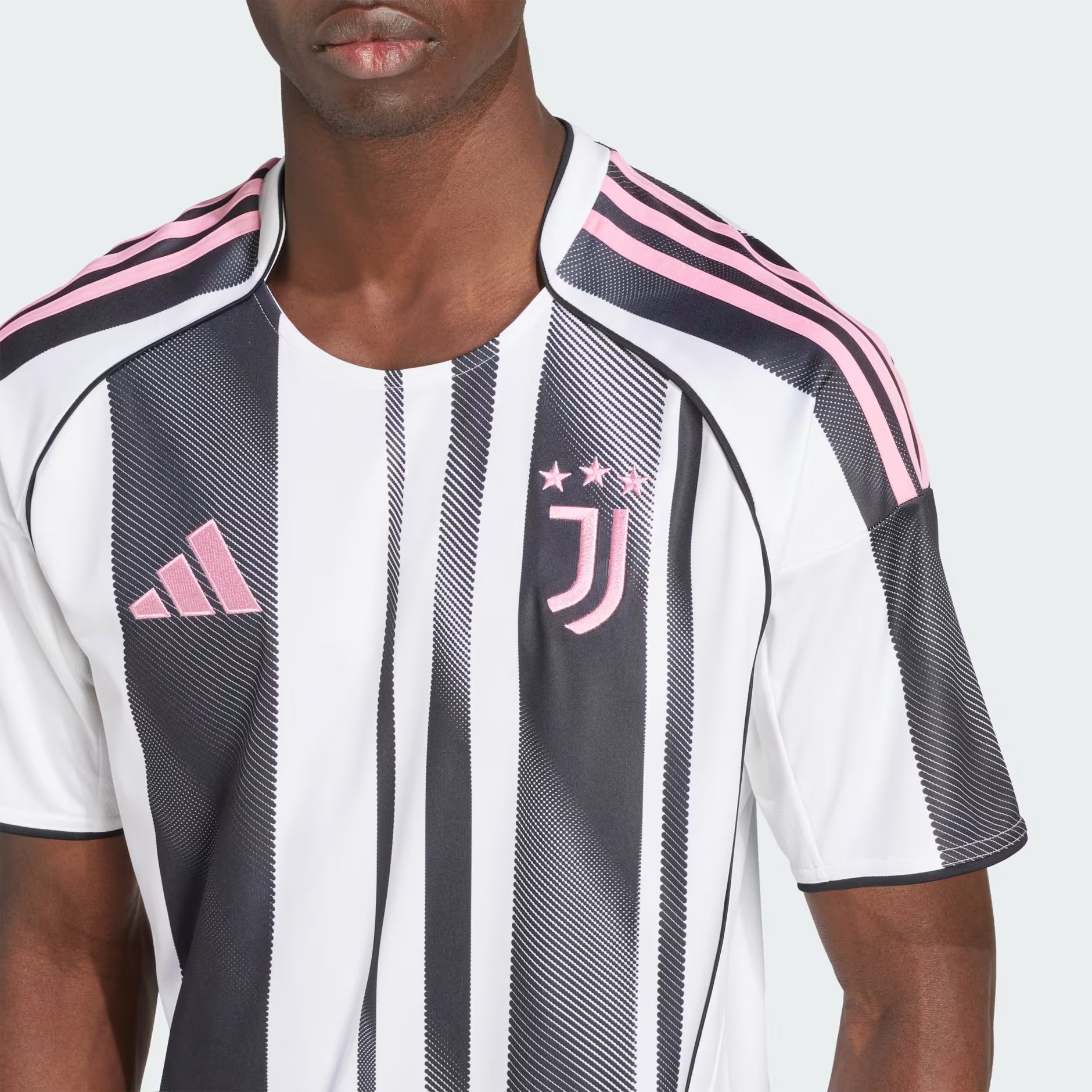 JUVENTUS 25/26 HOME KIT