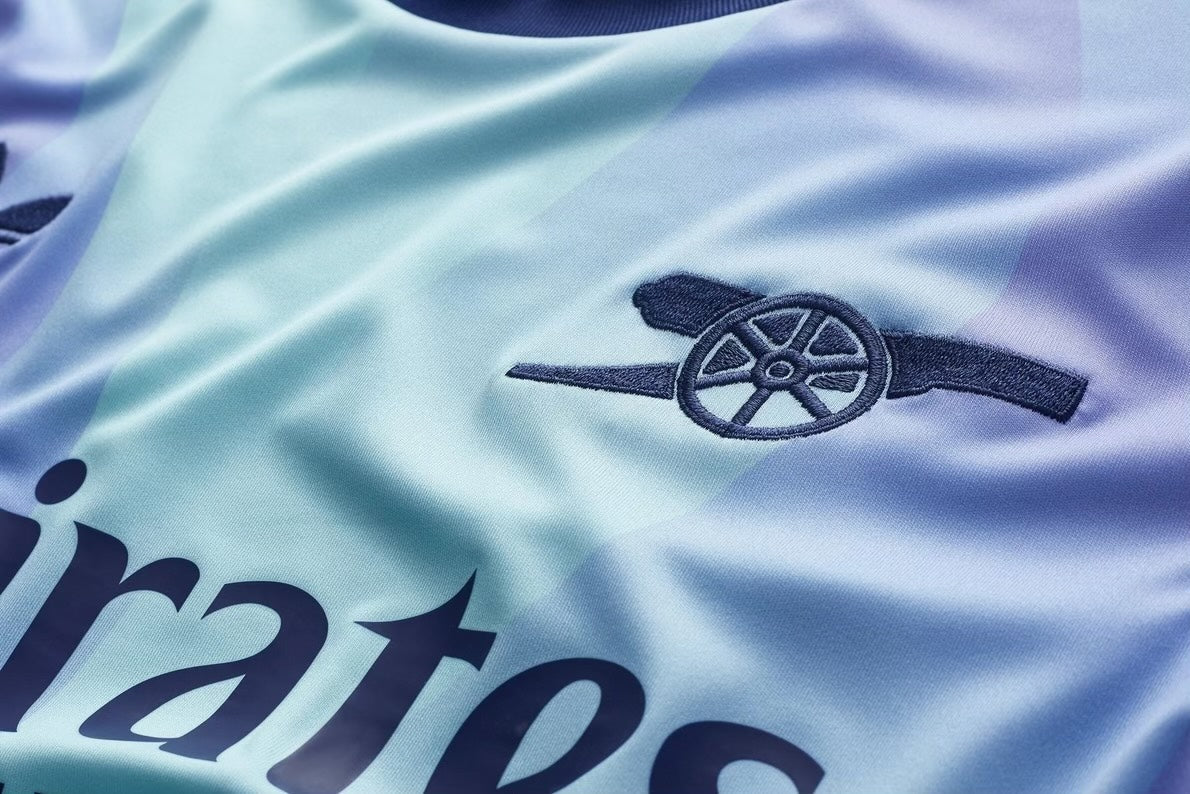 ARSENAL 24/25 THIRD KIT