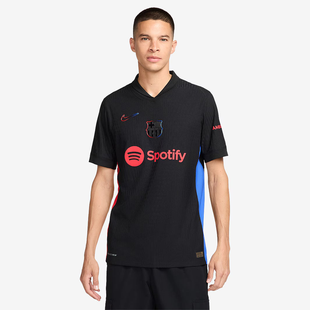 BARCELONA 24/25 AWAY KIT