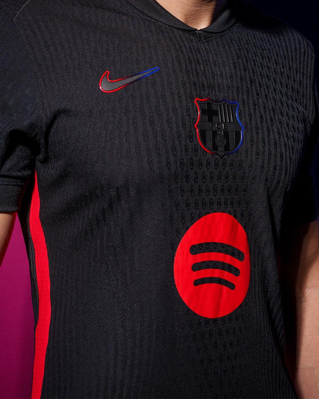 BARCELONA 24/25 AWAY KIT