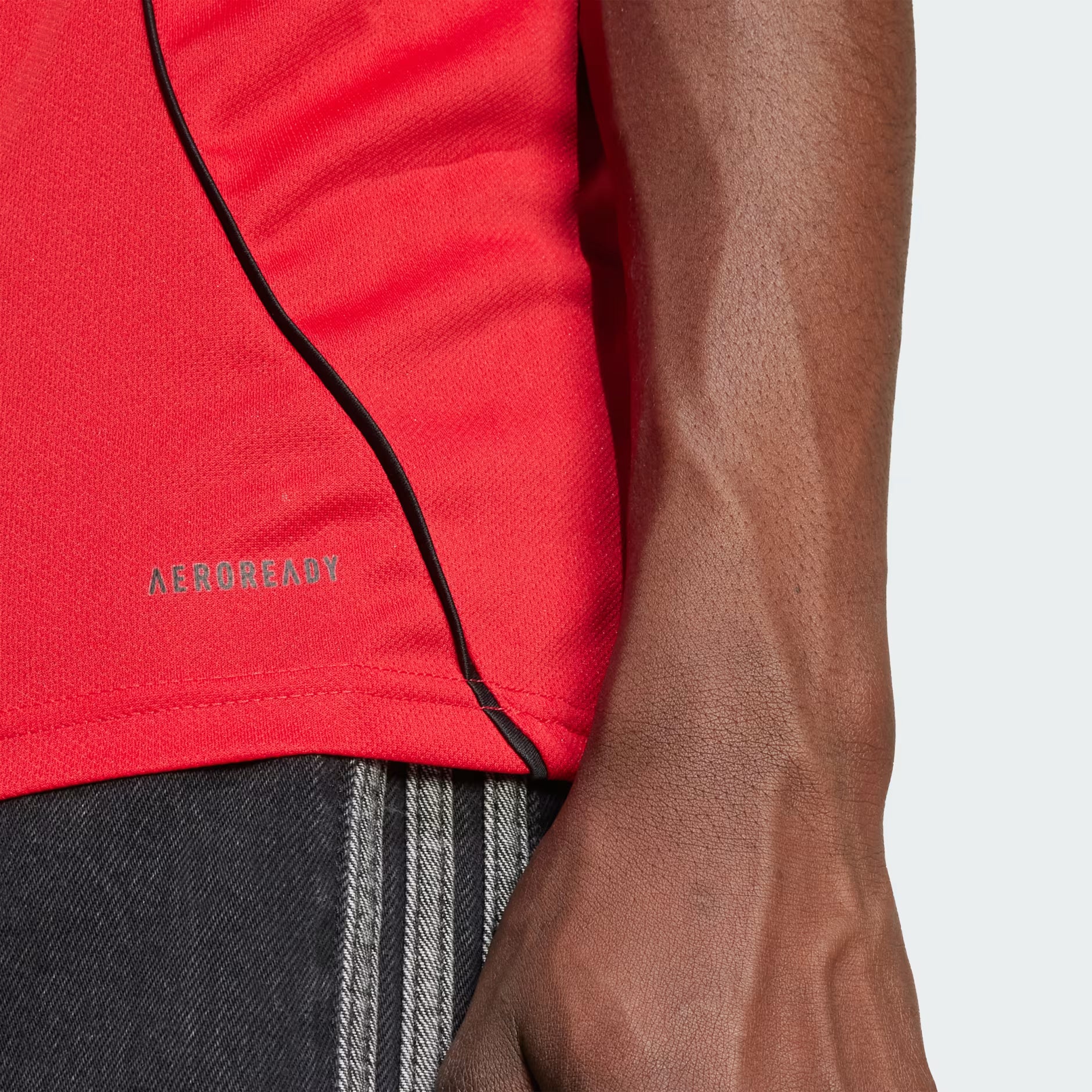 MANCHESTER UNITED 25/26 HOME KIT