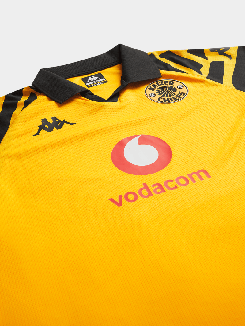 KAIZER CHIEFS 25/26 HOME KIT